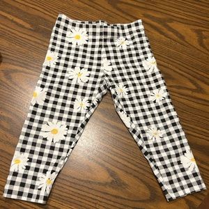 Girls capri pants.